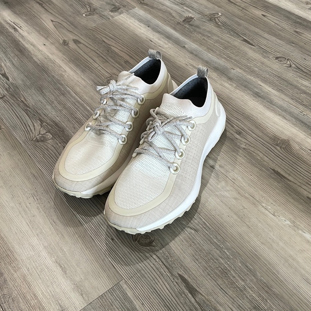 Allbirds Trail Runners size 12 Natural White